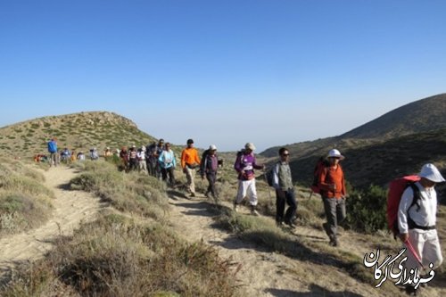 صعود سراسری مشترک تیم های کوهنوردی شرکت های زیر مجموعه وزارت نیرو به ارتفاعات جهان نما و حاجی آباد 