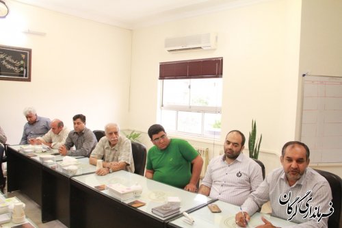 جلسه نمایندگان تاکسی داران و آژانس ها با سرپرست فرمانداری گرگان برگزار شد