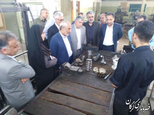 بازدید اعضای کمیسیون آموزش و تحقیقات مجلس شورای اسلامی از مراکز آموزشی گرگان