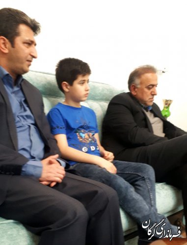 دیدار و دلجویی فرماندار شهرستان گرگان با خانواده عزیز سفرکرده "احمد عبدالحسینی" 