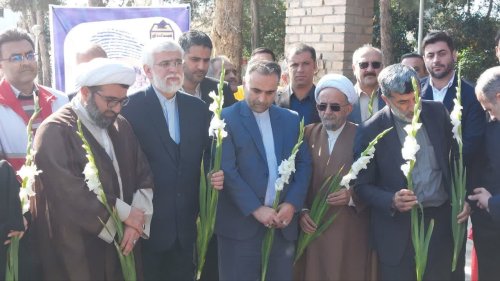 بازدید و دیدار مردمی استاندار گلستان در شهر سرخنکلاته انجام شد